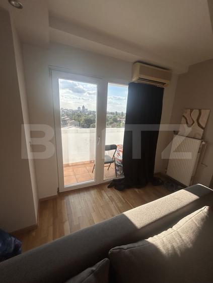 Apartament cu 3 camere semidecomandat, mobilat în Simion Bărnuțiu