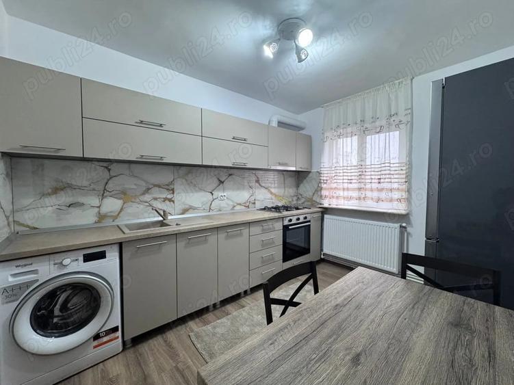 Apartament cu 2 camere decomandat în Barieră