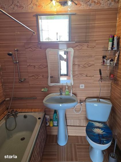 Casă cu 4 camere cu Teren 1395 Mp în Sântuhalm