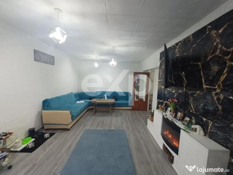 Apartament cu 4 camere decomandat în Ultracentral