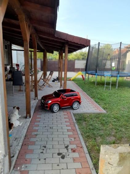 Casă individuală cu 4 camere cu Teren 1400 Mp în Șimand