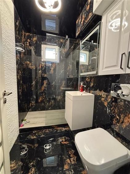 Apartament cu 2 camere decomandat, mobilat în Micro 17