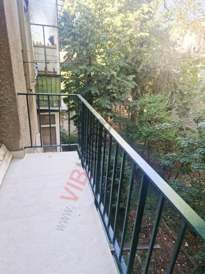 Apartament cu 2 camere decomandat în Floreasca
