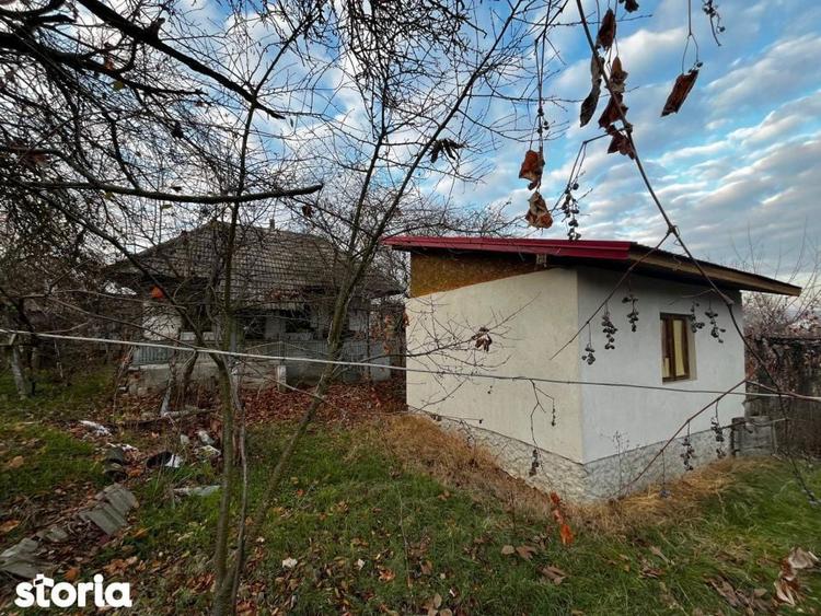 Casă cu 1 camere cu Teren 1341 Mp în Central
