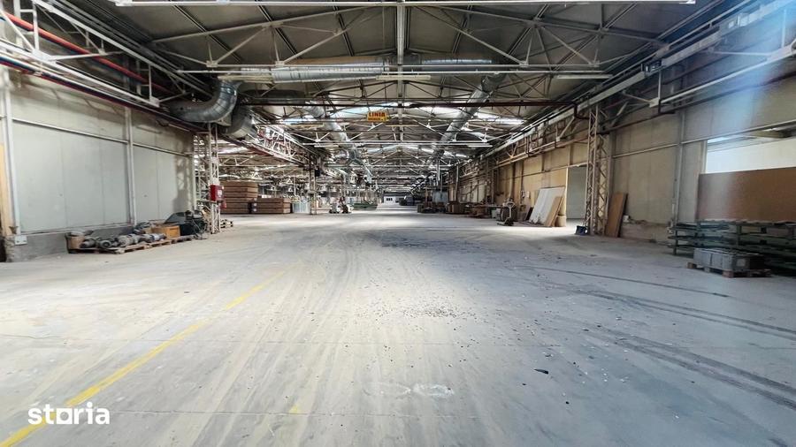 Spațiu comercial, de 16,000 mp, în Central