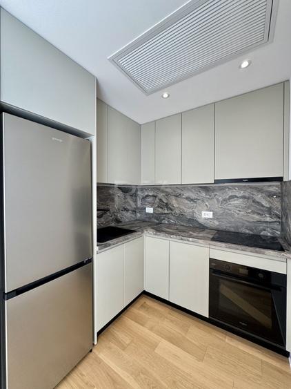 Apartament cu 2 camere semidecomandat, mobilat în Aviației