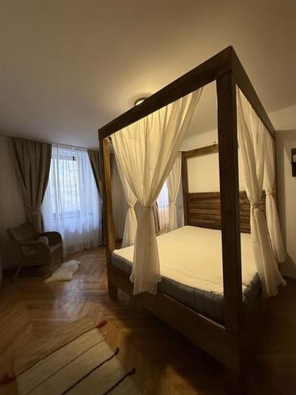 Apartament cu 2 camere nedecomandat, mobilat în Central