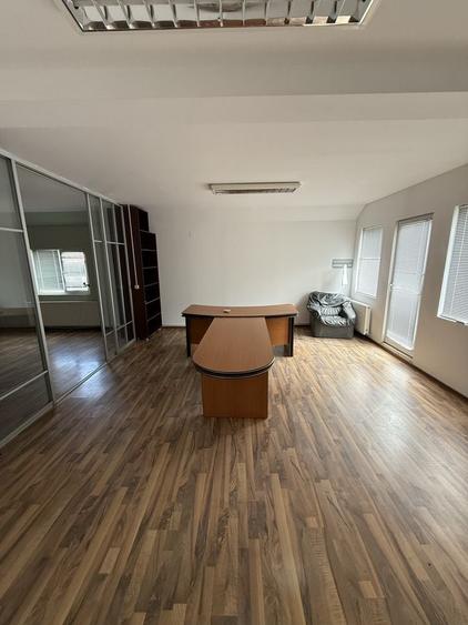 Spatiu birouri 200 mp | Floresti Str. Tautiului | 5 incaperi | AC | 2 bai | Centrala proprie - 2