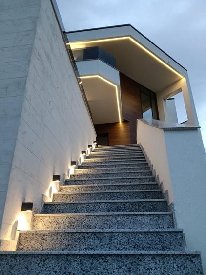 Casă cu 4 camere în Feleacu