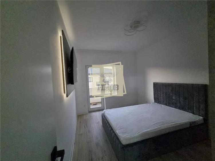 Apartament cu 3 camere decomandat, mobilat în Exterior Sud