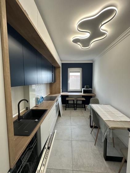 Apartament cu 3 camere decomandat în Braytim
