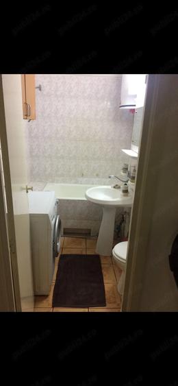Apartament cu 2 camere decomandat în Girocului