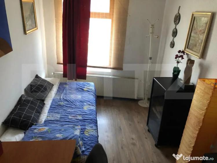 Casă cu 7 camere cu Teren 800 Mp în Zărnești