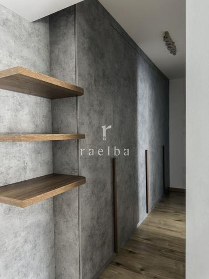 Apartament cu 3 camere decomandat în Aviației