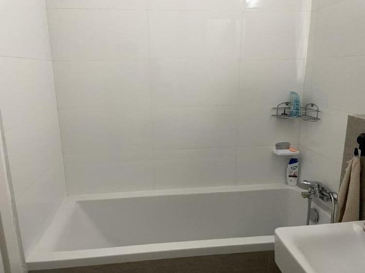 Apartament cu 2 camere decomandat, mobilat în Bd. Laminorului