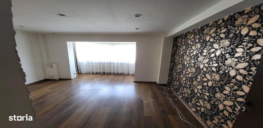 BD.DECEBAL, Apartament cu 3 camere decomandate - 90 mp- etaj 4/4, - 3
