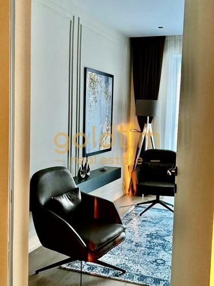 Penthouse cu 5 camere decomandat, mobilat în Pipera