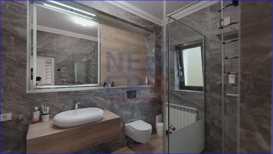 Casă individuală cu 6 camere cu Piscina în Voluntari