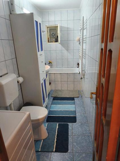 Apartament cu 2 camere nedecomandat în Central