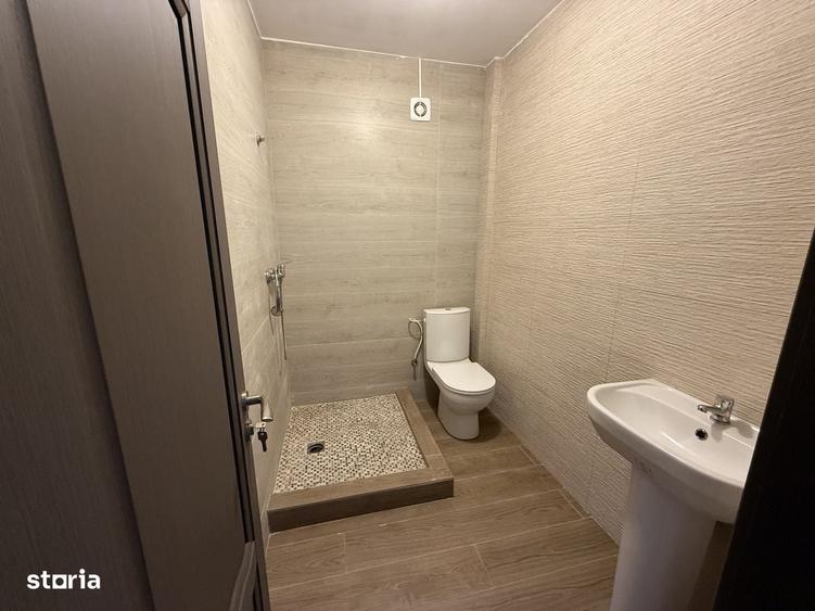 Apartament cu 3 camere semidecomandat în Nord