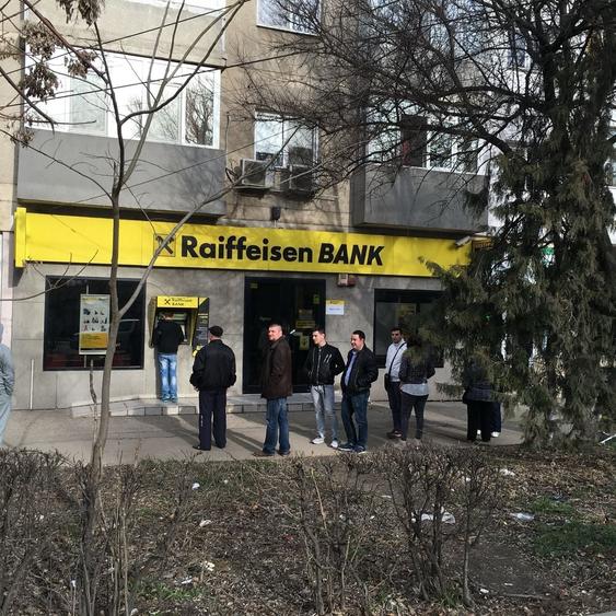 Spațiu comercial, de 130 mp, în CET
