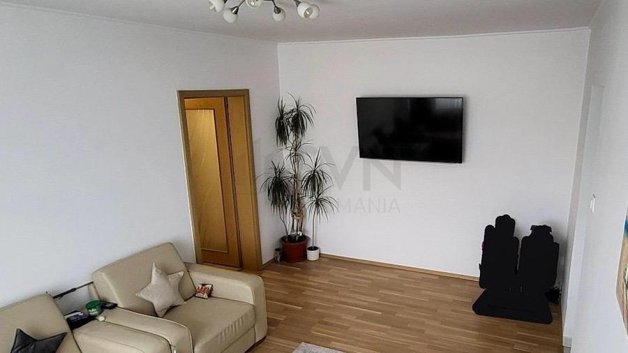 Apartament cu 3 camere semidecomandat, mobilat în Iancului — fotografia 3