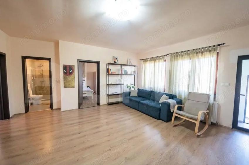 Casă cu 4 camere cu Teren 500 Mp în Central