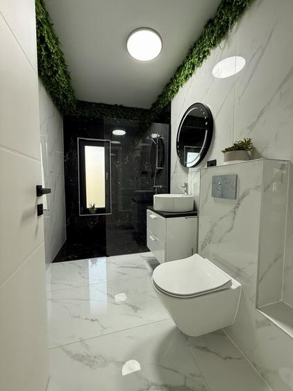 Casă cu 4 camere cu Teren 434 Mp în Central