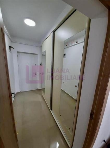 Apartament cu 2 camere decomandat în Aeroport