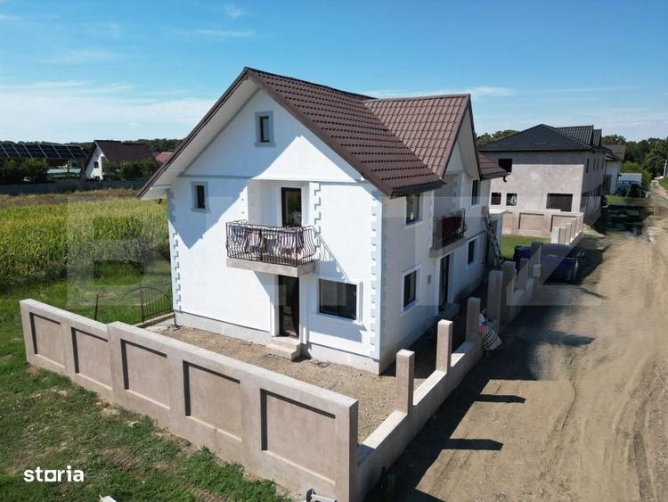 Casă cu 4 camere în Valea Ursului