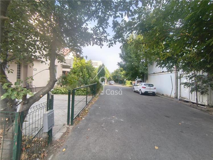 Apartament cu 2 camere semidecomandat, mobilat în Berceni
