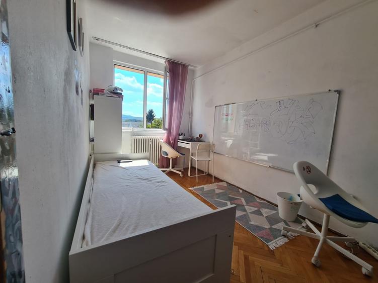 Apartament cu 3 camere semidecomandat, mobilat în Grigorescu