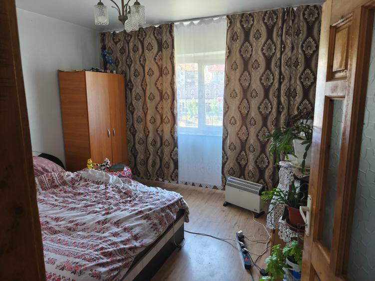Apartament cu 2 camere decomandat în Uric