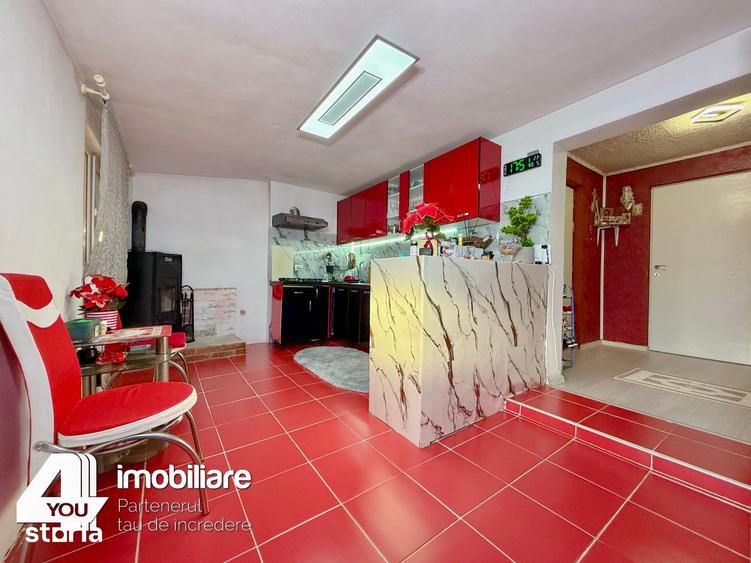 Casă cu 3 camere cu Teren 223 Mp în Central