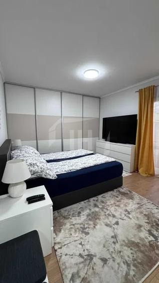 Apartament cu 3 camere semidecomandat, mobilat în Grigorescu