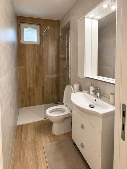 Apartament cu 2 camere decomandat, mobilat în Plopilor