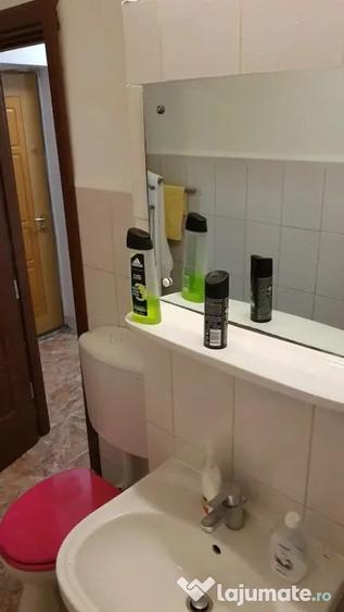 Garsonieră decomandată în Muncii