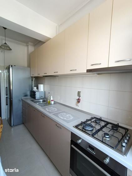 Apartament cu 2 camere decomandat în Giulești