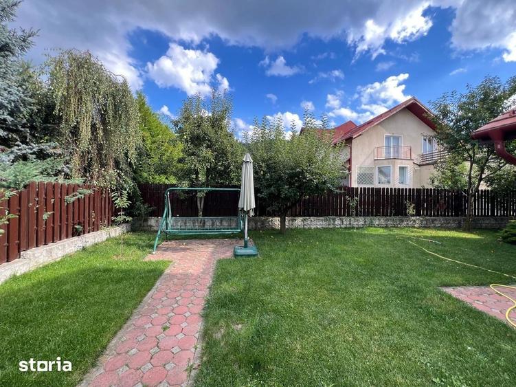 Casă cu 5 camere cu Teren 400 Mp în Bunloc