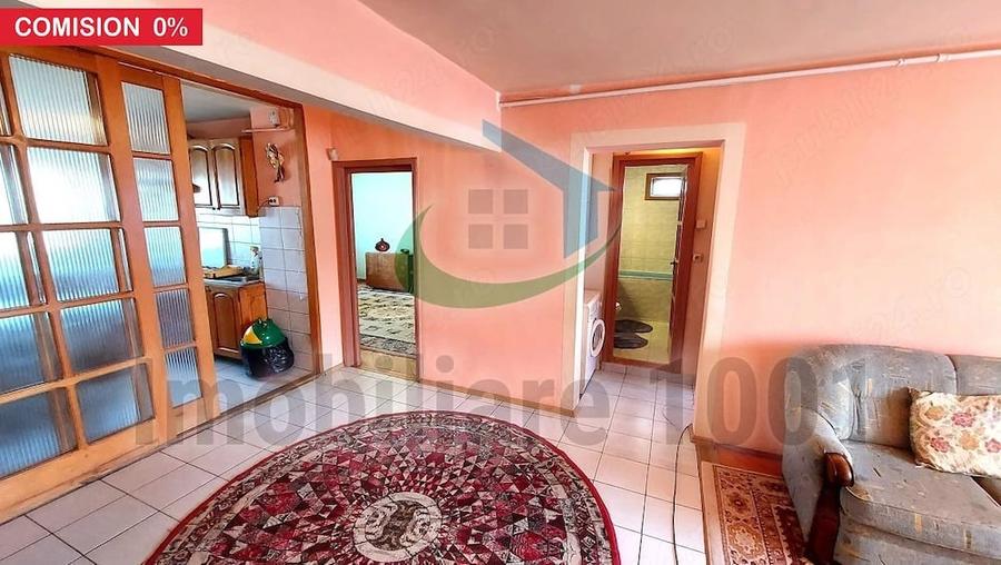 Apartament cu 4 camere decomandat în Ultracentral