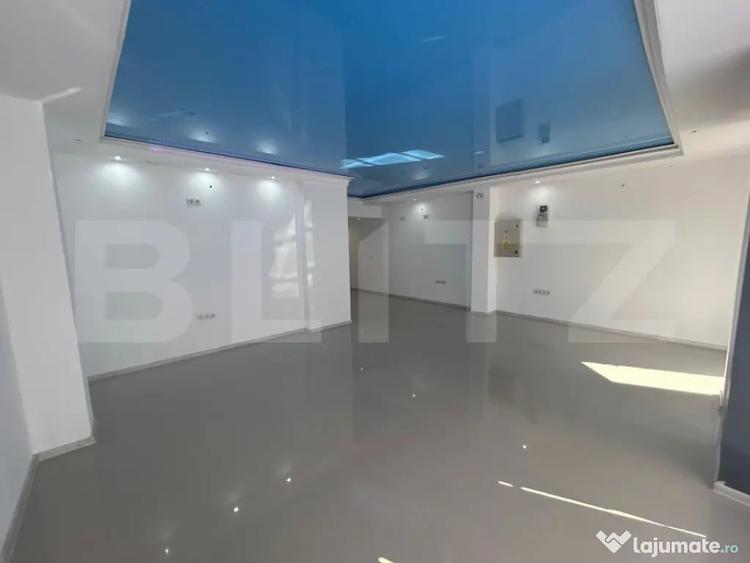 Spațiu comercial, de 63 mp, în Rovine