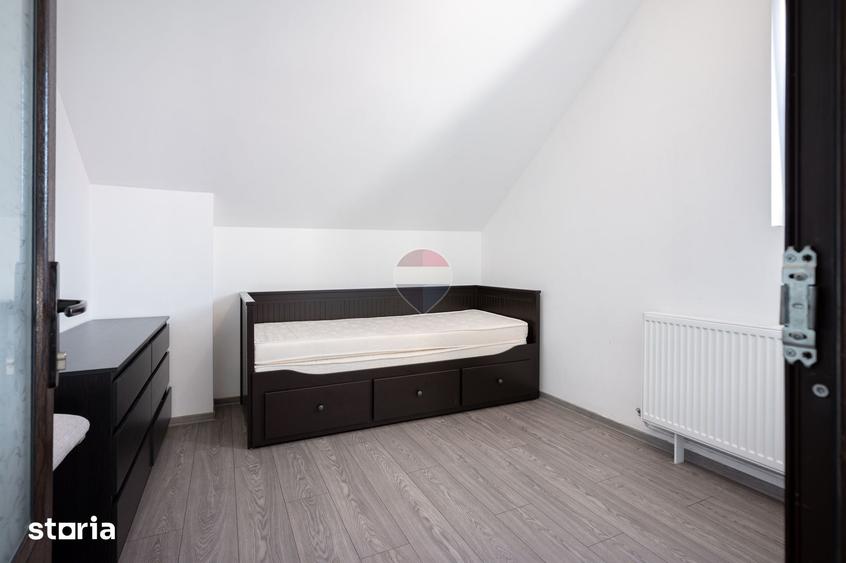 Casă cu 3 camere cu Teren 93 Mp în Sânpetru