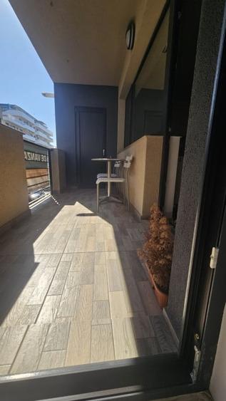 Apartament cu 2 camere semidecomandat în Florești