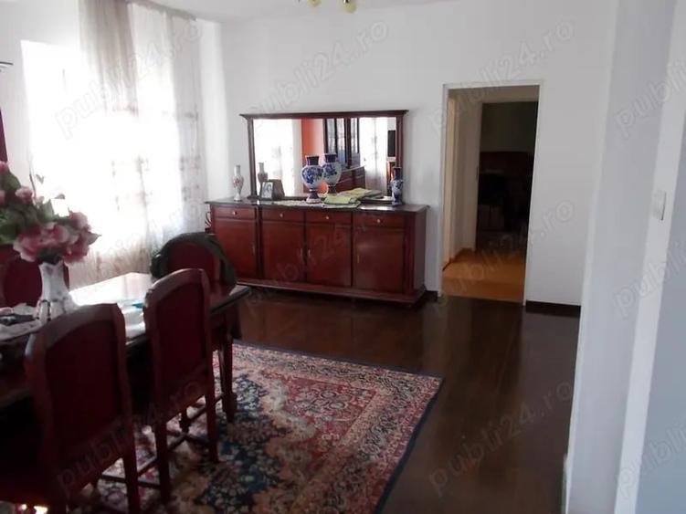 Teren de 3500 mp, în Mehala