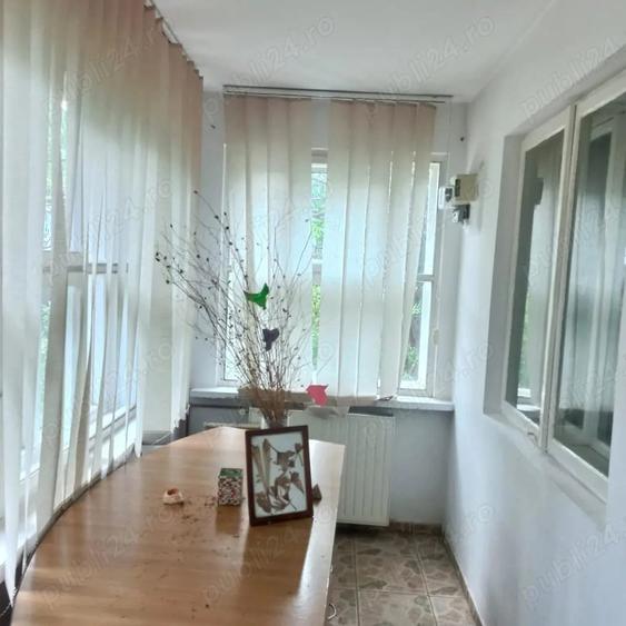 Casă cu 3 camere cu Teren 300 Mp în Sud