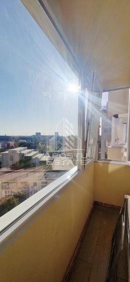 Apartament cu 2 camere decomandat în P-ța Unirii