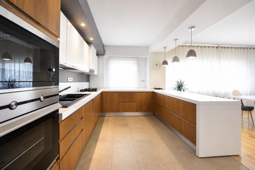 Apartament cu 2 camere semidecomandat în Iancu Nicolae