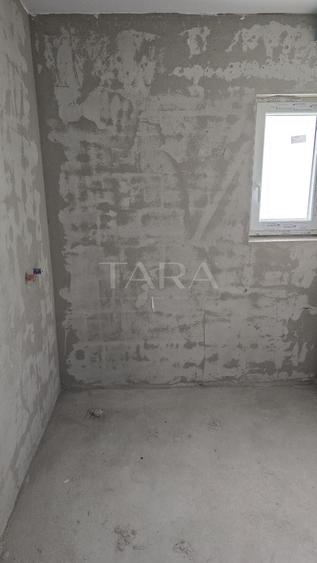 Apartament cu 2 camere semidecomandat în Baciu