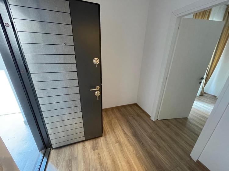 Apartament cu 2 camere semidecomandat în Obor