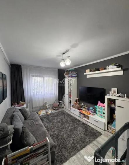 Apartament cu 2 camere decomandat, mobilat în Nicolina